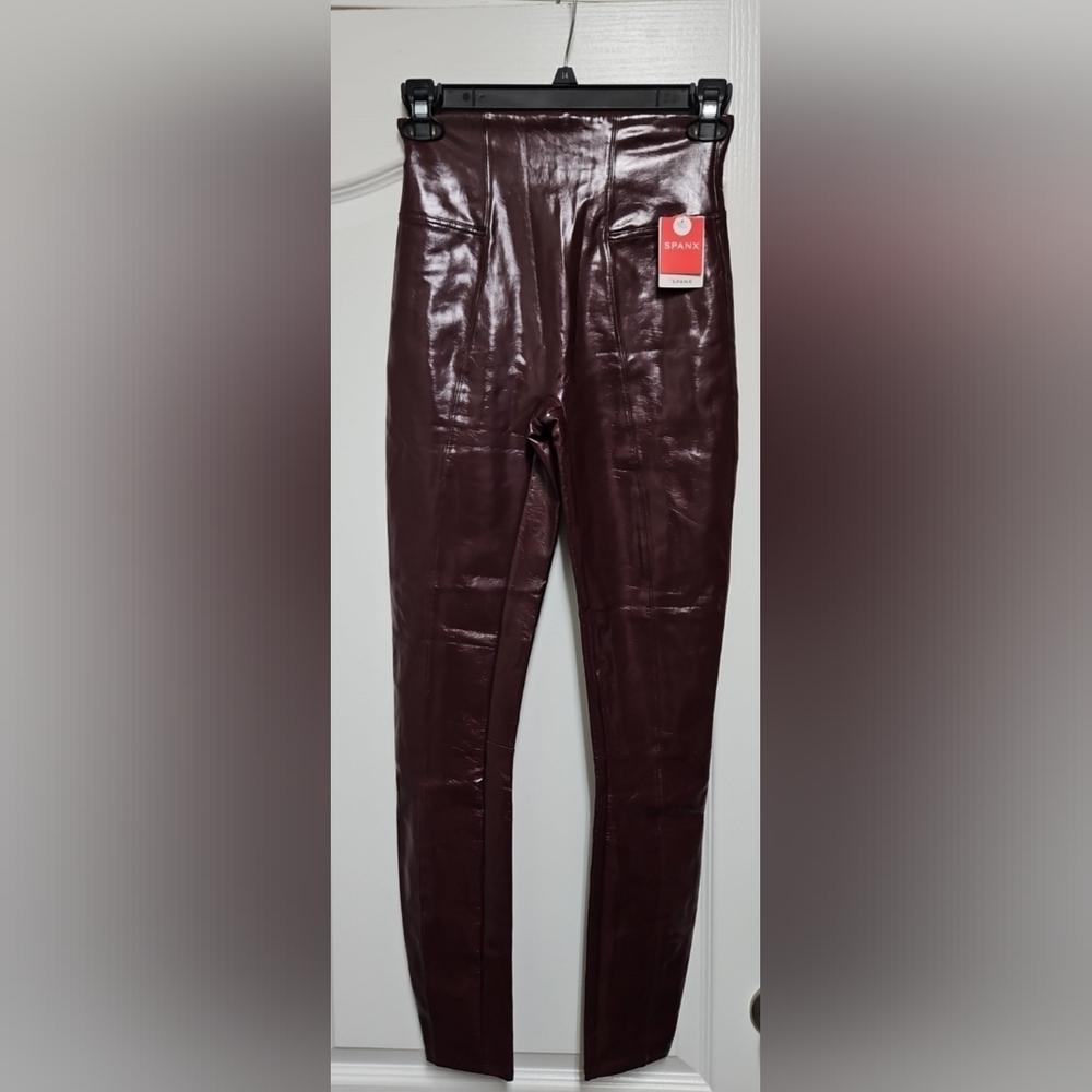 SPANX Faux Leather Moto Leggings Medium Tall NWT.